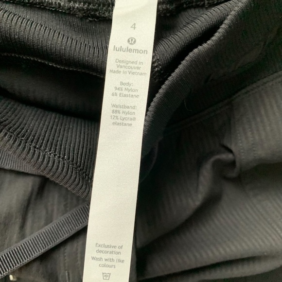 Lululemon  New Dance Studio Crop 25”   4 - Picture 7 of 9